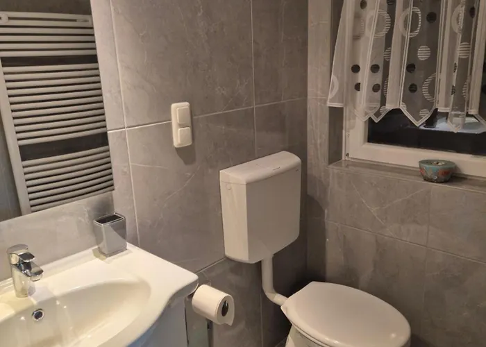 Olgas Bahnhofstrasse 13 G *