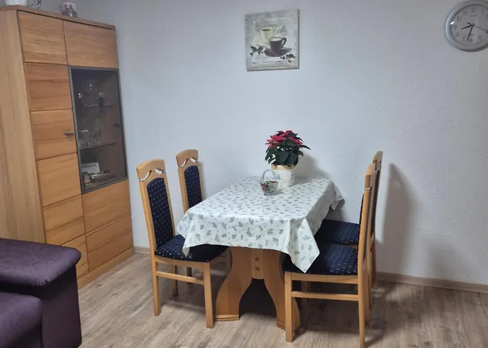 Olgas Bahnhofstrasse 13 G *